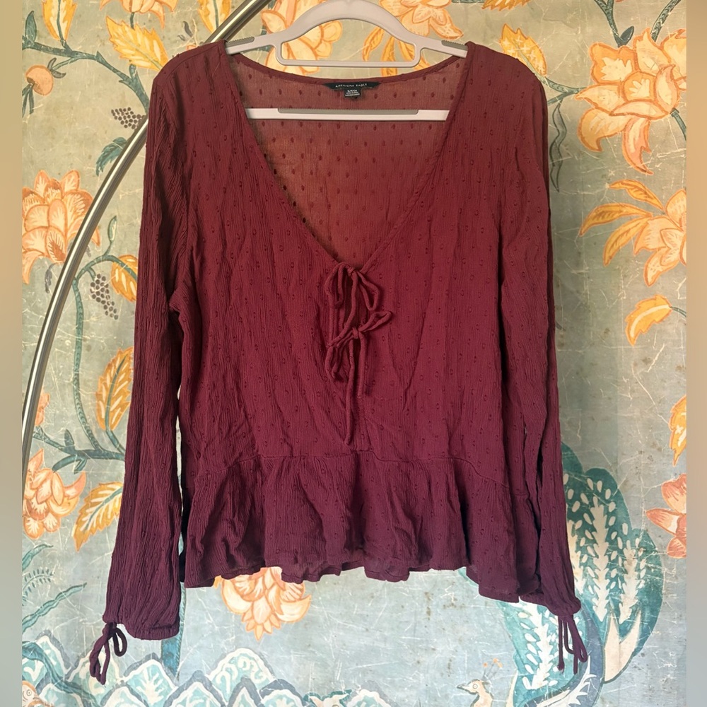 American Eagle Outfitter Burgundy Long Sleeve Blouse Small
